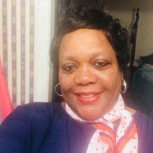 Meet your Posher, Beverly